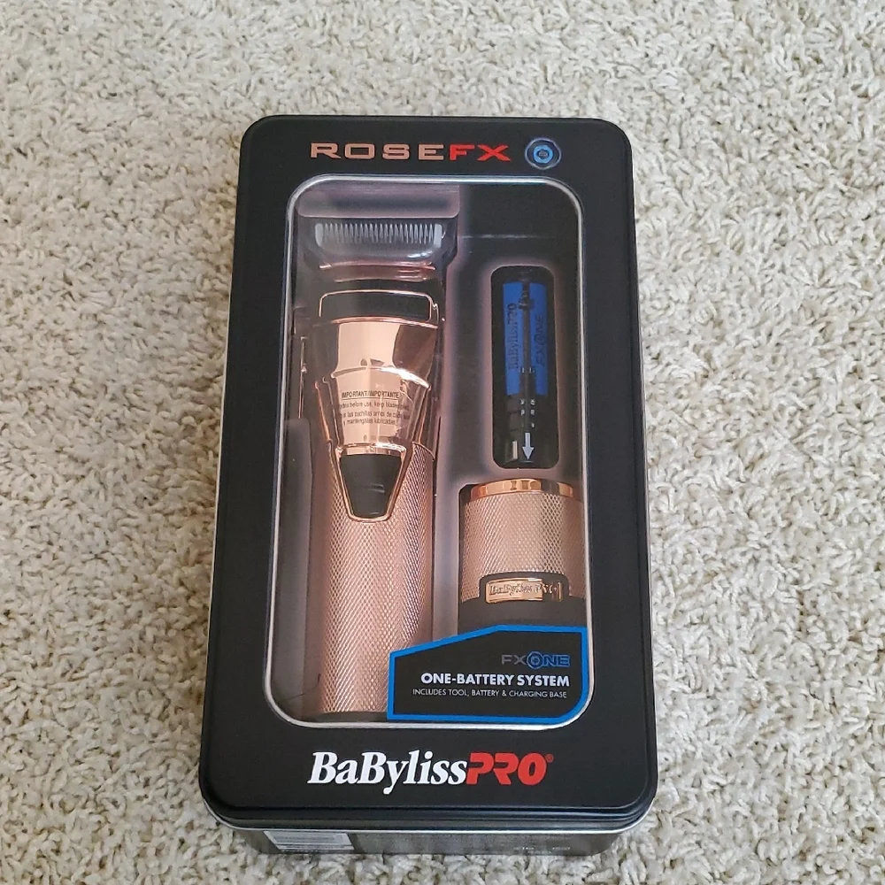 BaBylissPRO RoseFX All-Metal Interchangeable Battety Clipper. - Picture 1 of 5